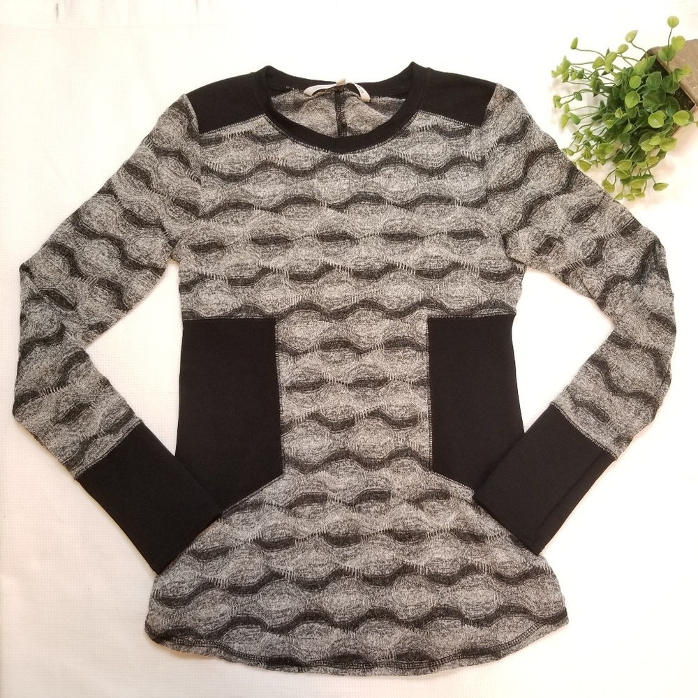 Rachel Roy Size Small Long Sleeve Top FF43